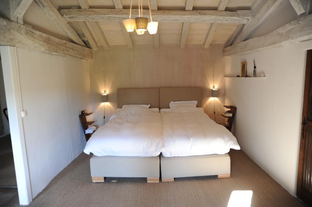 Chateau De Lerse Bed & Breakfast Perignac  Oda fotoğraf